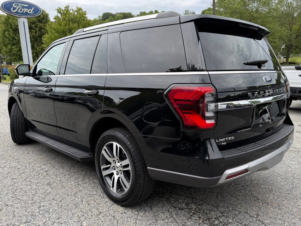 Certified 2024 Ford Expedition Limited image 2