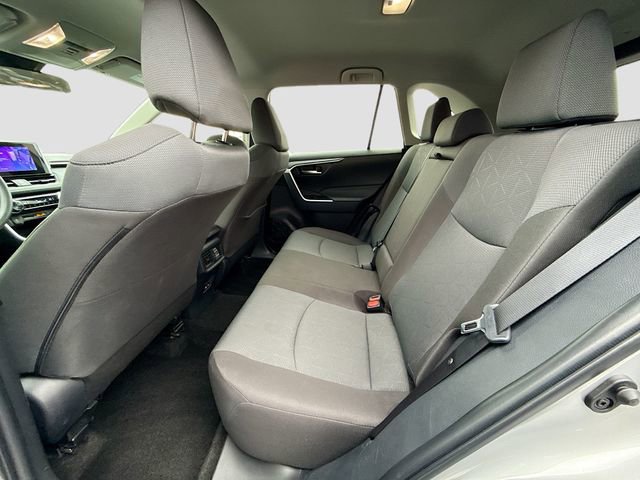 Used 2025 Toyota RAV4 XLE image 28