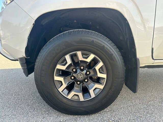 Used 2020 Toyota Tacoma SR image 26