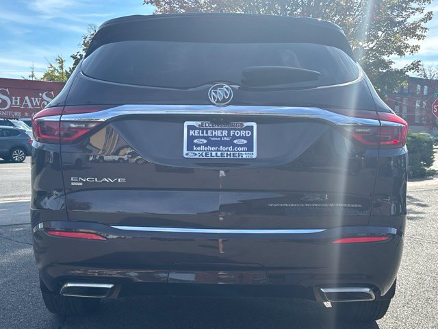 Used 2020 Buick Enclave Avenir w/ Avenir Technology Package AWD/4WD image 4