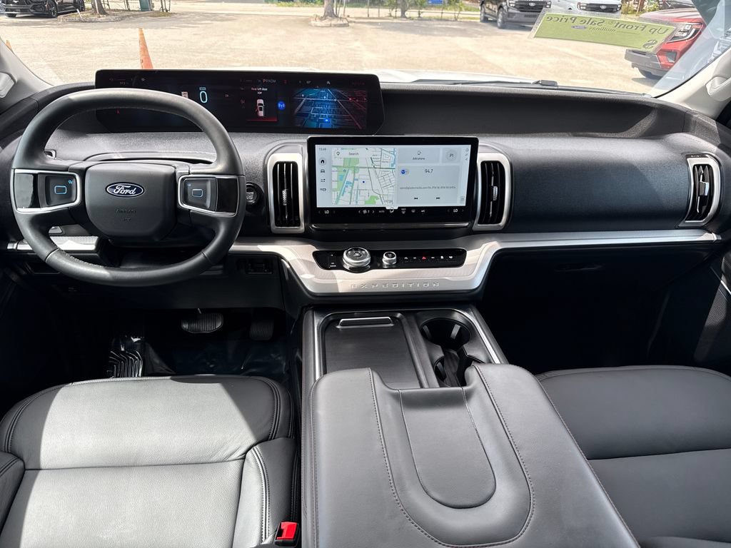Certified 2025 Ford Expedition Max Active RWD image 7
