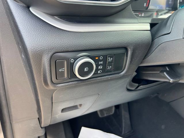 Certified 2023 Ford Explorer XLT w/ Equipment Group 202A AWD/4WD image 8