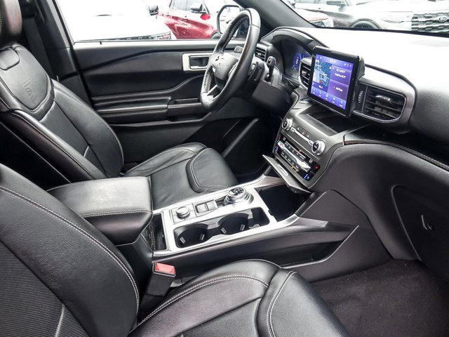 Certified 2020 Ford Explorer ST AWD/4WD image 32