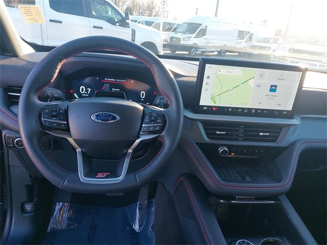 Certified 2025 Ford Explorer ST image 16