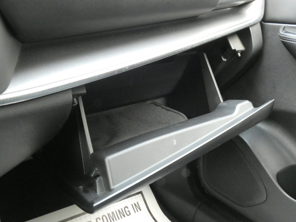 Used 2024 Nissan Rogue SV AWD/4WD image 24