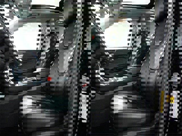 Certified 2021 Ford Edge Titanium w/ Canadian Touring Package image 17