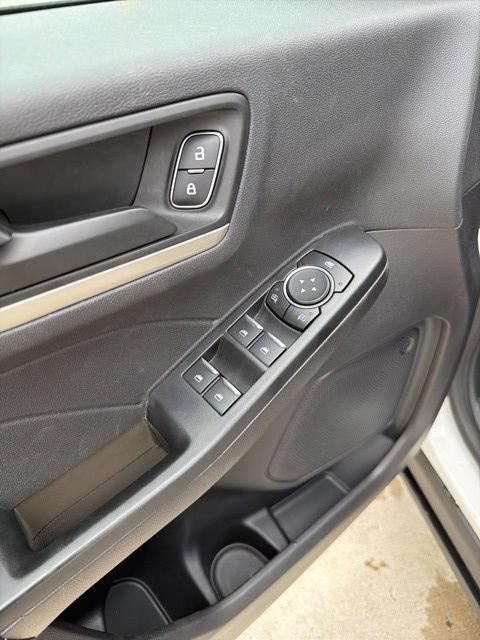 Certified 2022 Ford Escape SE w/ Cold Weather Package AWD/4WD image 13
