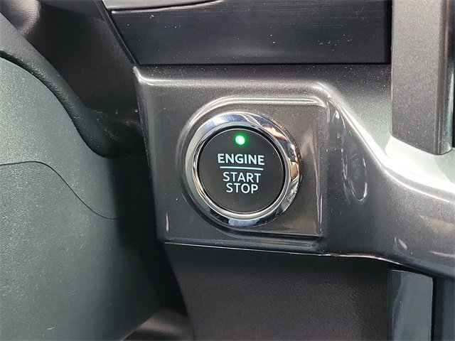 Certified 2022 Ford F150 XLT w/ Equipment Group 302A High image 18