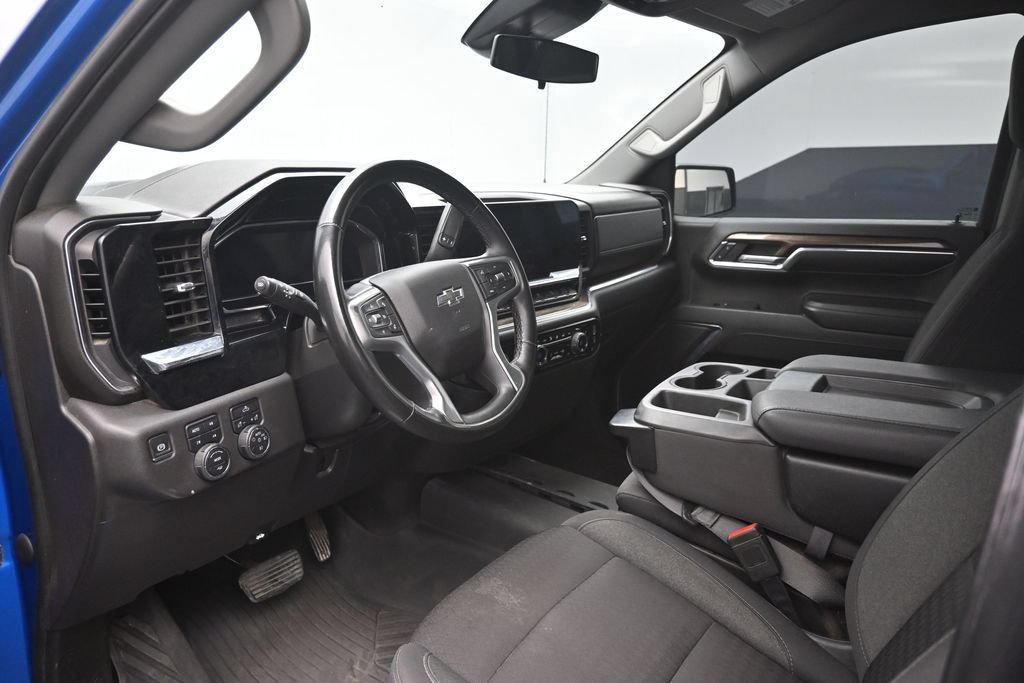 Used 2023 Chevrolet Silverado 1500 LT Trail Boss w/ Protection Package AWD/4WD image 19