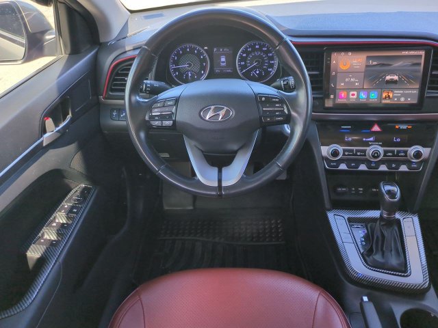 Used 2020 Hyundai Elantra Value Edition w/ Winter Weather Package FWD image 15