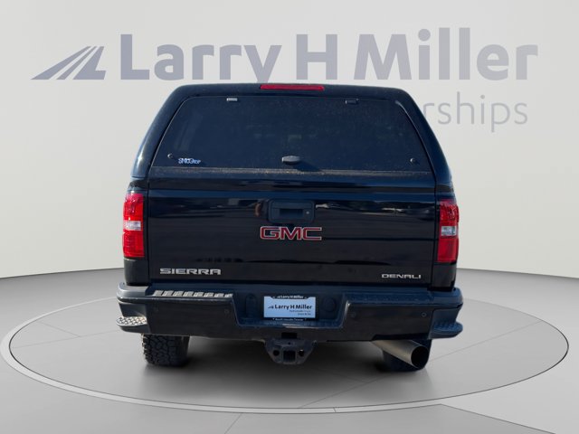 Used 2017 GMC Sierra 3500 Denali AWD/4WD image 4