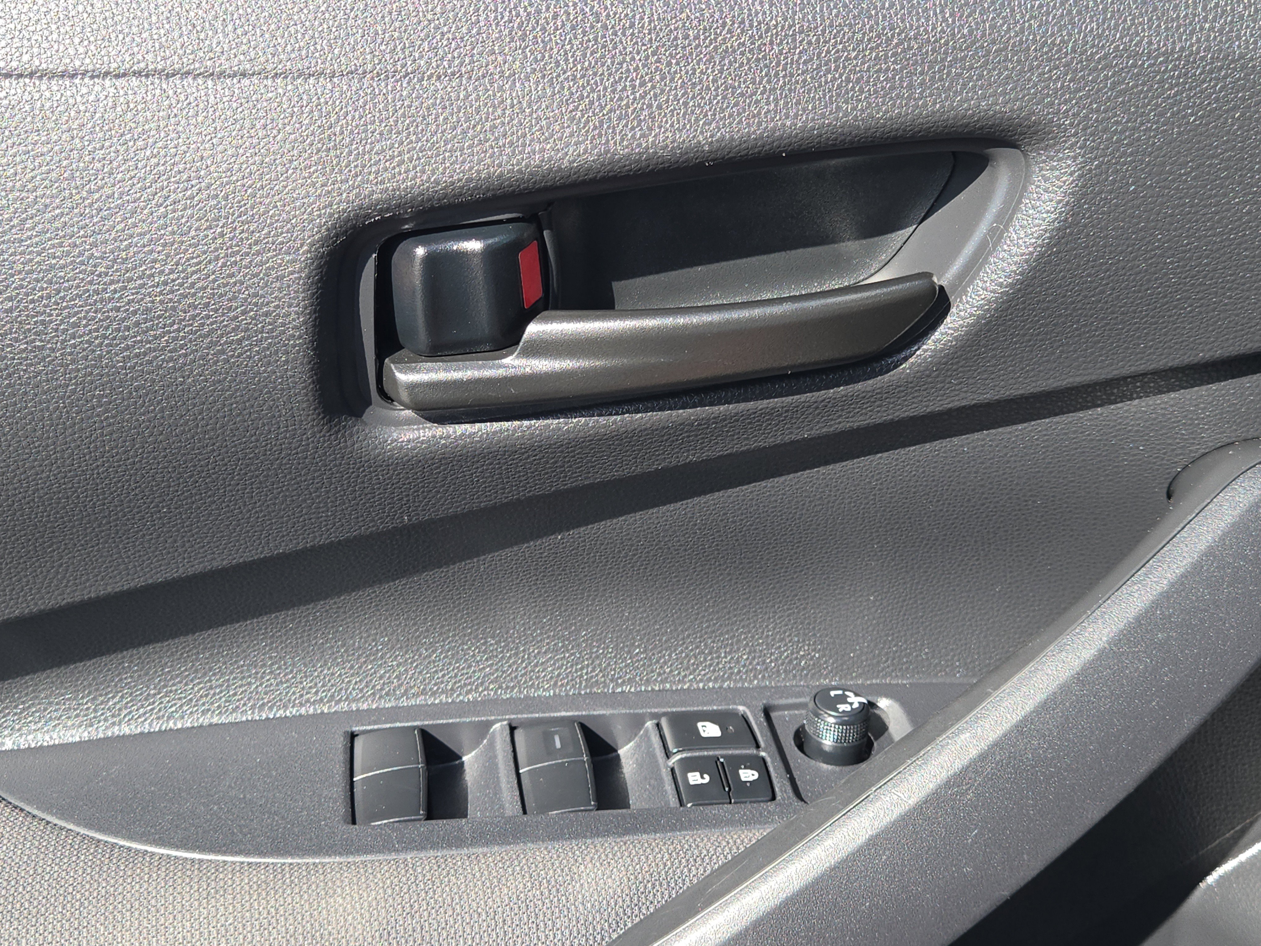 Used 2023 Toyota Corolla LE FWD image 20