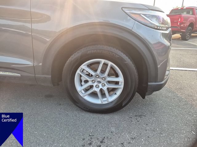 Certified 2025 Ford Explorer Active w/ Active Comfort Package RWD image 10