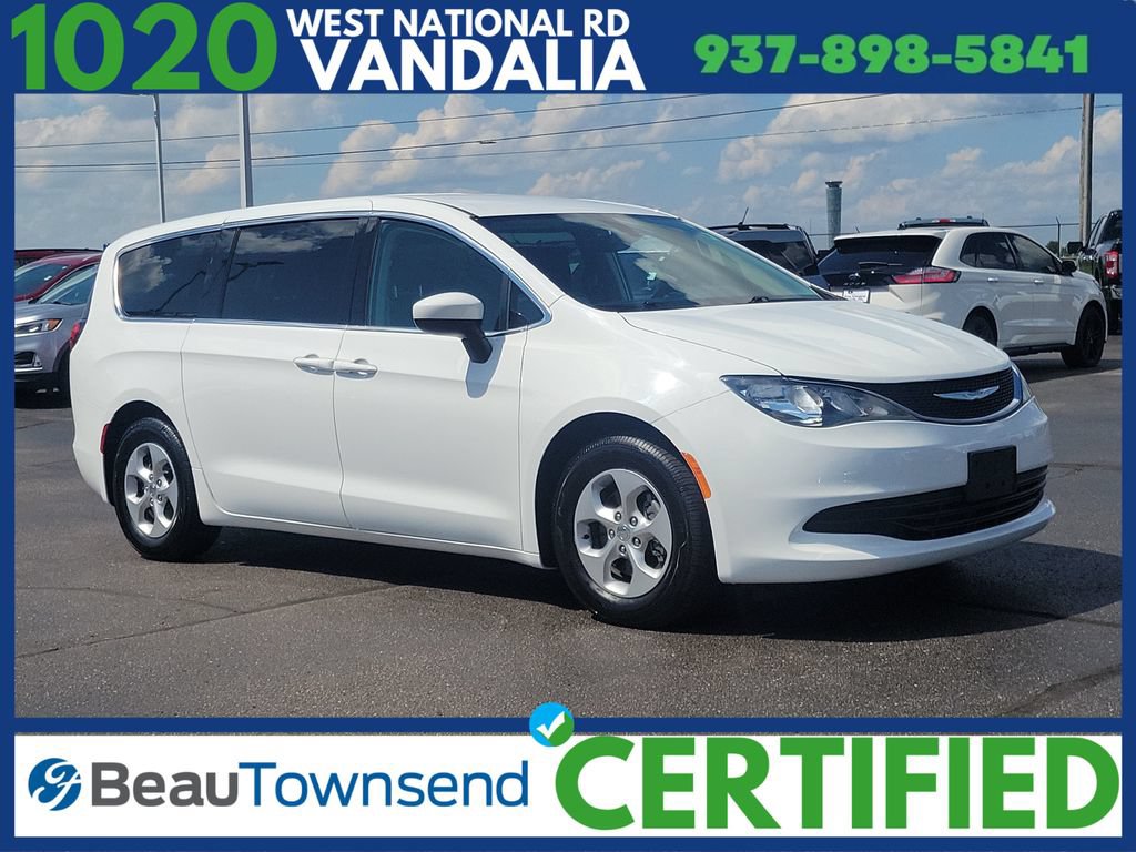 Used 2017 Chrysler Pacifica LX w/ Tire & Wheel Group FWD image 1