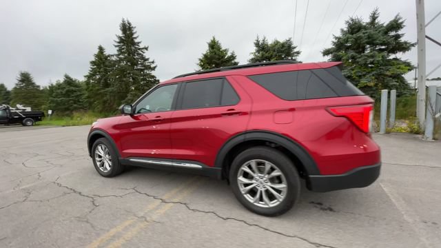 Certified 2023 Ford Explorer XLT w/ Equipment Group 202A AWD/4WD image 7