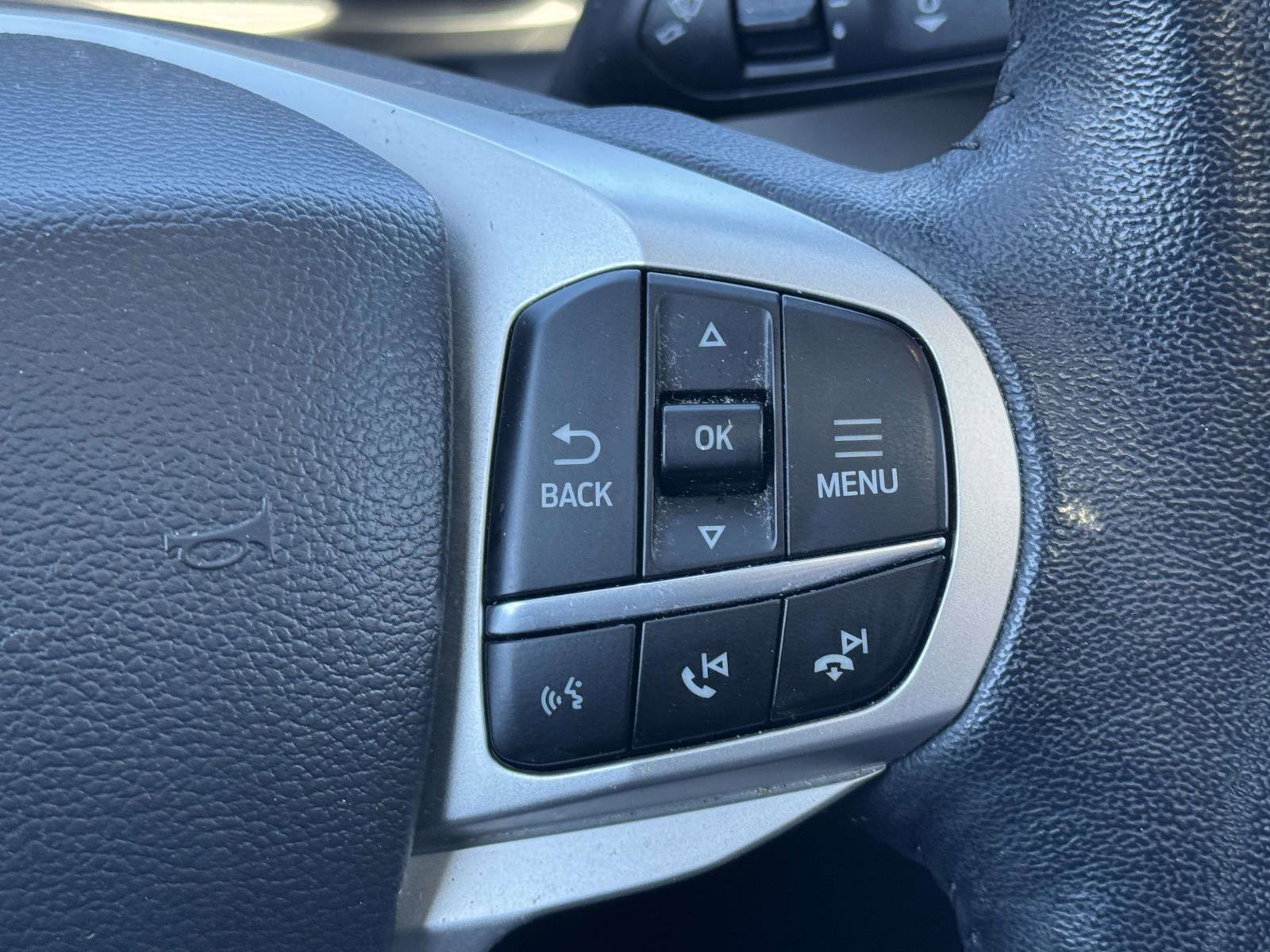 Certified 2022 Ford Explorer XLT w/ Equipment Group 202A image 19