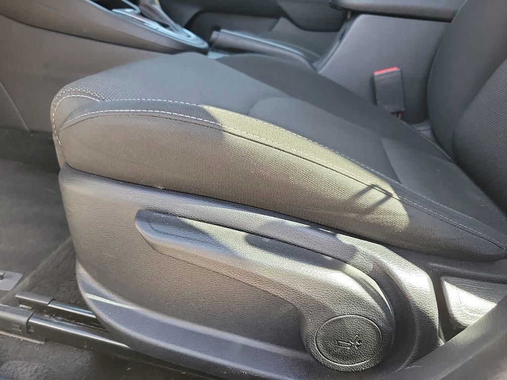 Used 2023 Kia Forte LXS w/ LXS Technology Package FWD image 12