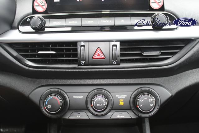 Used 2023 Kia Forte LXS image 16