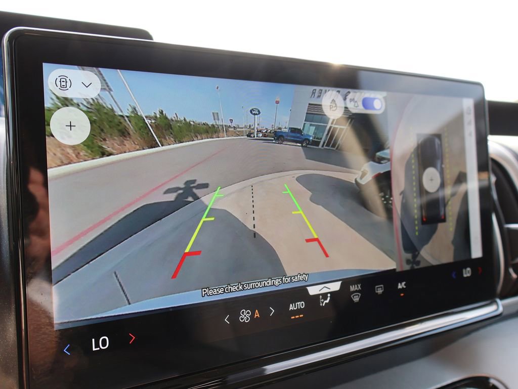 Certified 2025 Ford Expedition Active image 37