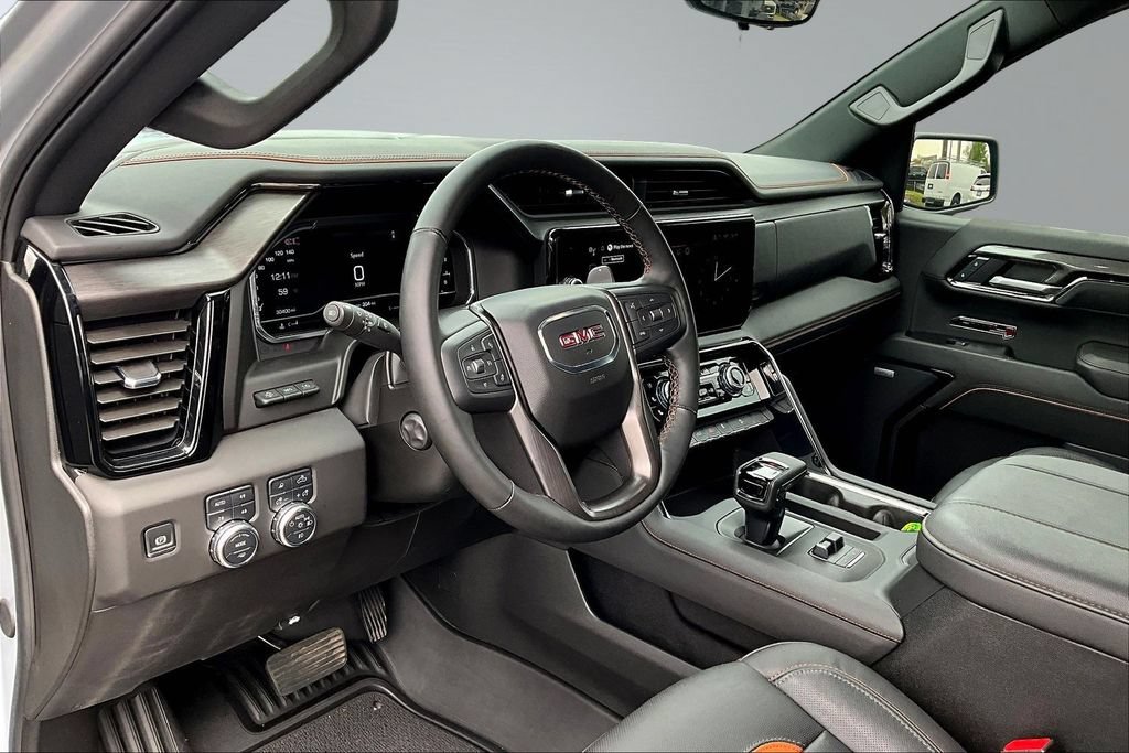Used 2025 GMC Sierra 1500 AT4 w/ AT4 Premium Package AWD/4WD image 21