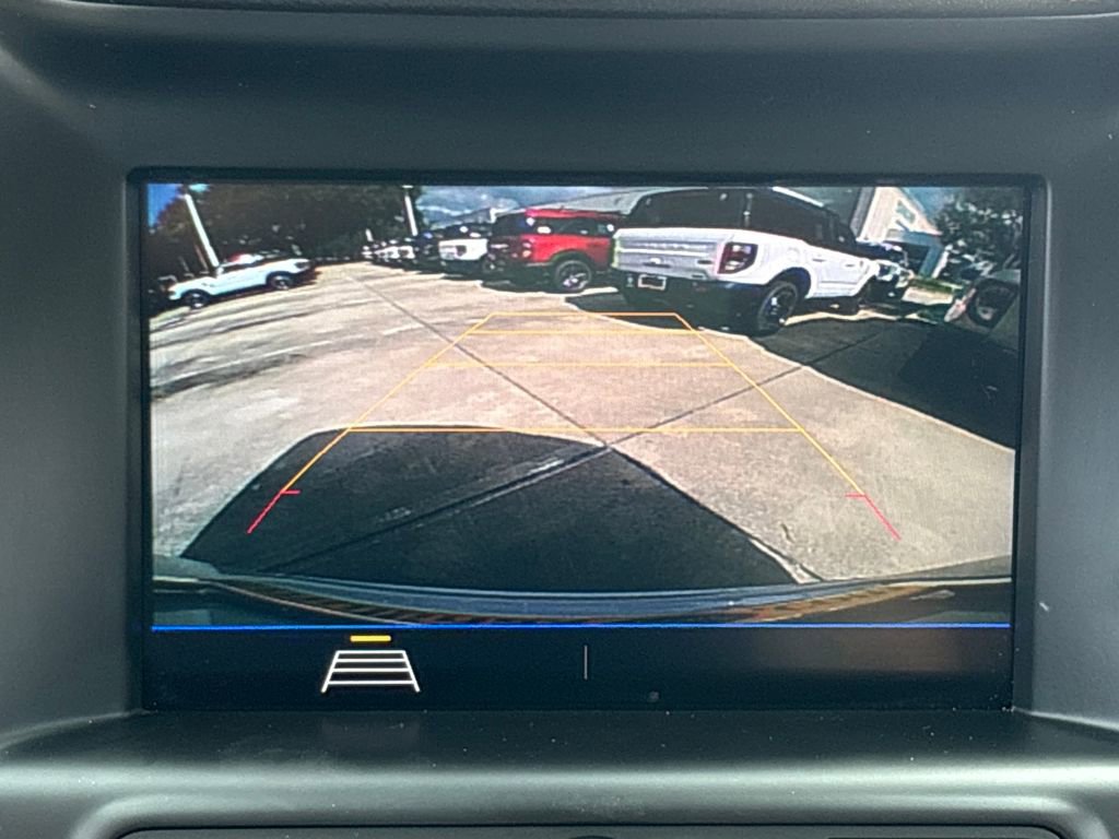 Used 2020 GMC Terrain SLE image 25