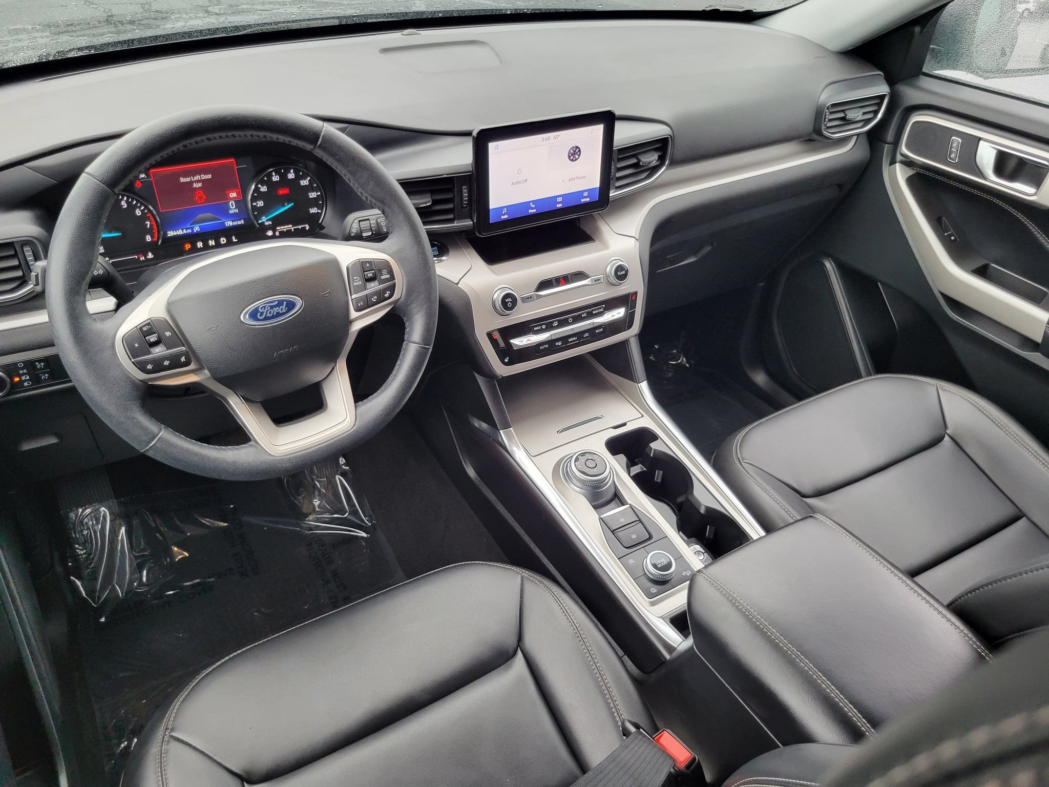 Certified 2024 Ford Explorer XLT w/ Equipment Group 202A AWD/4WD image 26