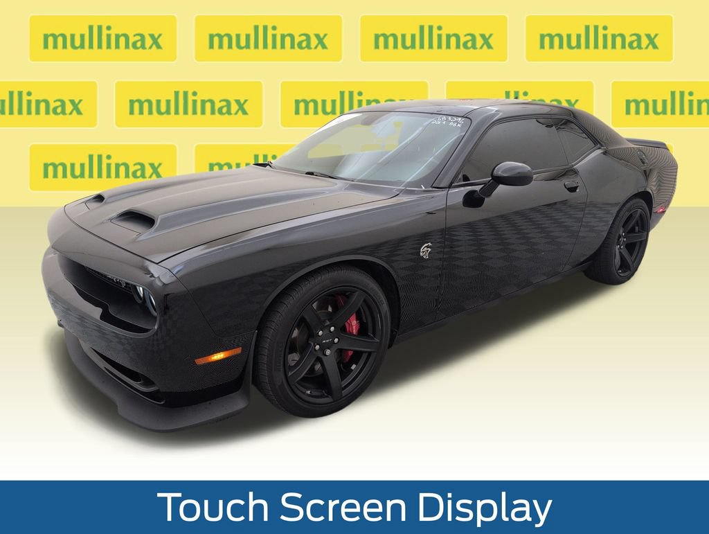 Used 2019 Dodge Challenger SRT Hellcat w/ Laguna Leather Package RWD image 11