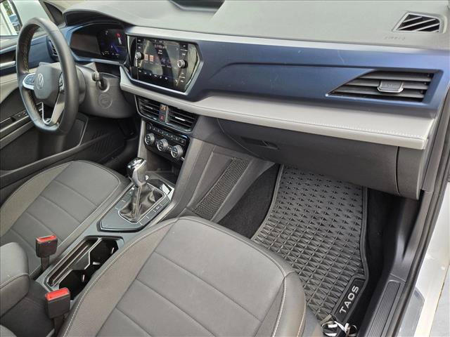 Used 2024 Volkswagen Taos SE w/ Panoramic Sunroof Package FWD image 22