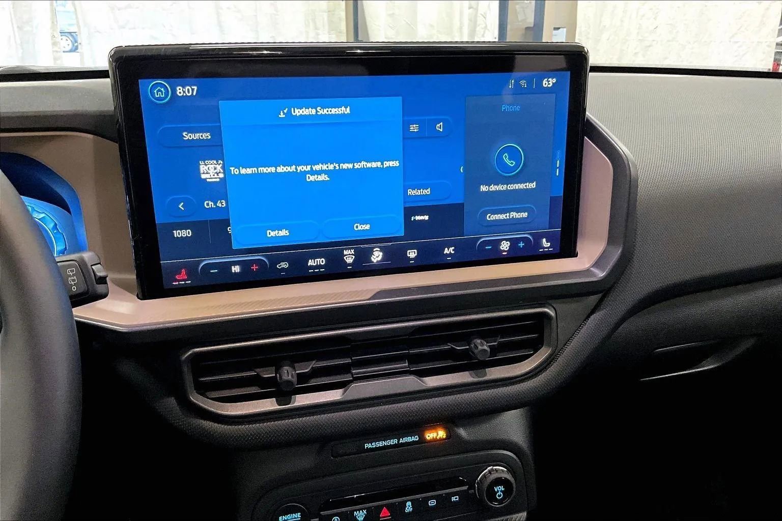 Certified 2025 Ford Bronco Sport Big Bend w/ Convenience Package image 6