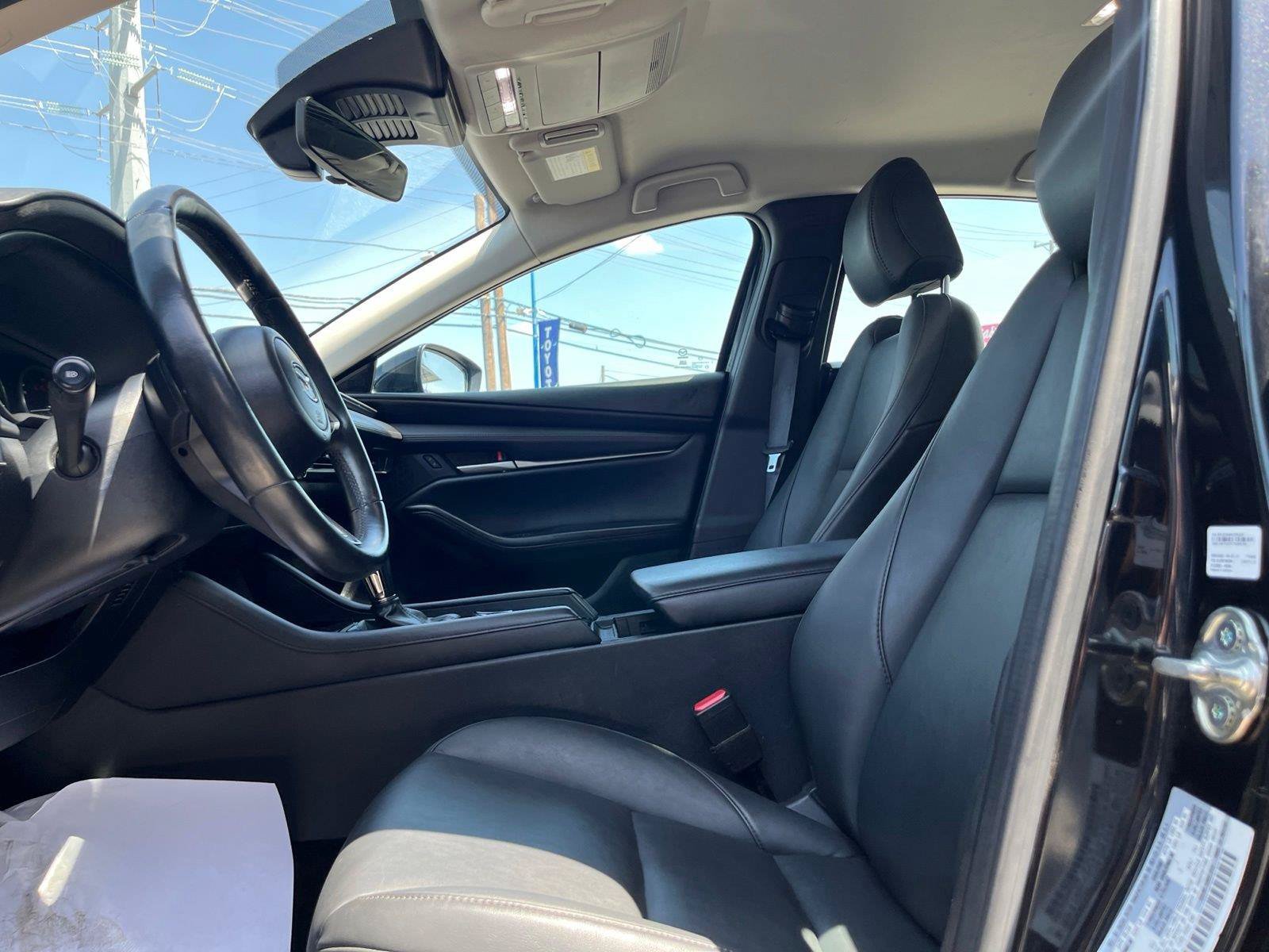 Used 2024 MAZDA MAZDA3 s FWD image 7