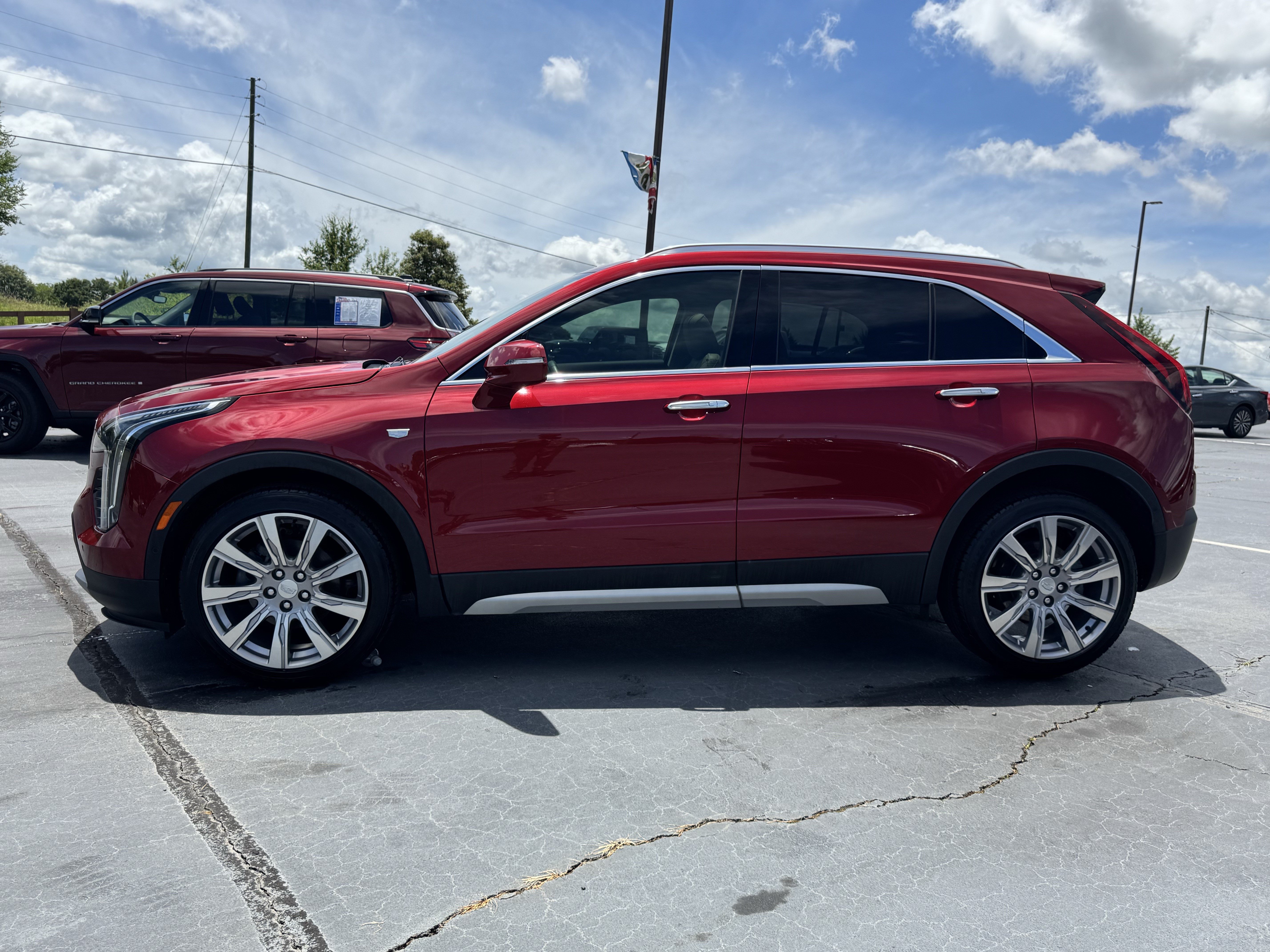 Used 2019 Cadillac XT4 Premium Luxury FWD image 8
