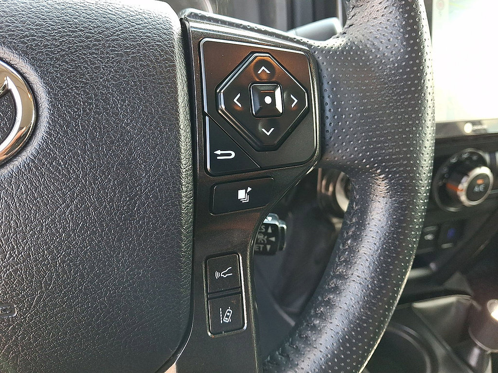 Used 2023 Toyota 4Runner TRD Off-Road Premium w/ Off Road Premium Plus Package AWD/4WD image 24