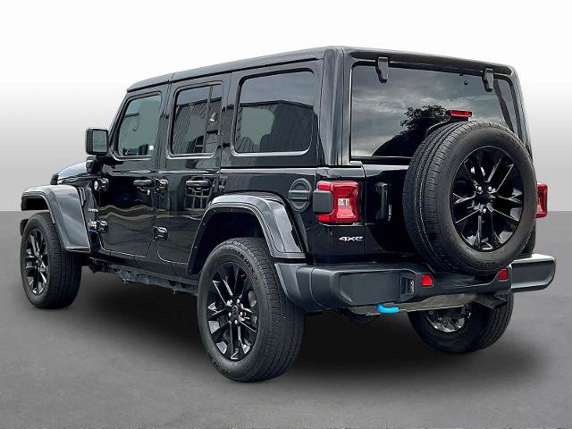 Used 2024 Jeep Wrangler Unlimited Sahara AWD/4WD image 5