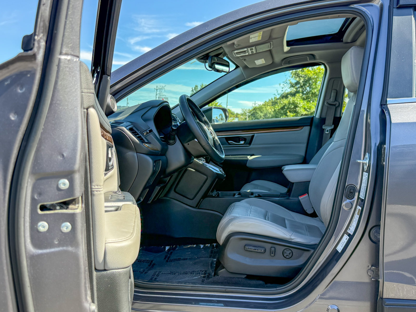 Used 2021 Honda CR-V EX-L image 15
