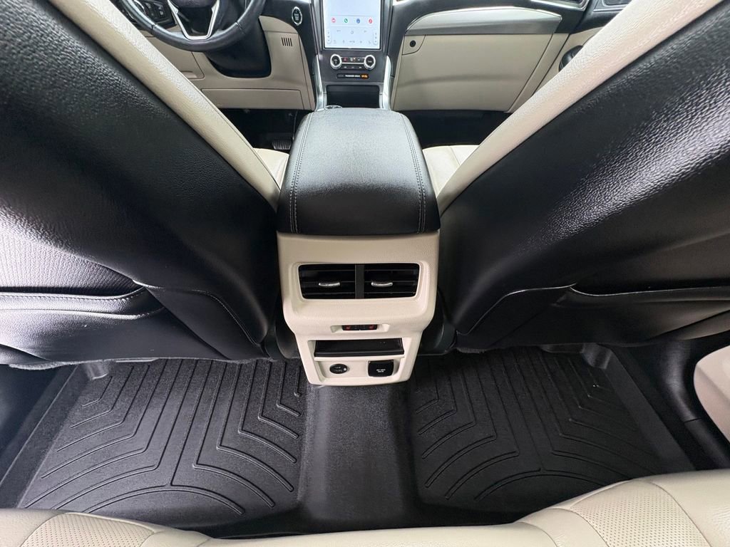 Certified 2022 Ford Edge Titanium w/ Equipment Group 301A image 22