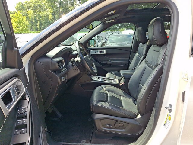 Certified 2021 Ford Explorer ST w/ Equipment Group 401A AWD/4WD image 3