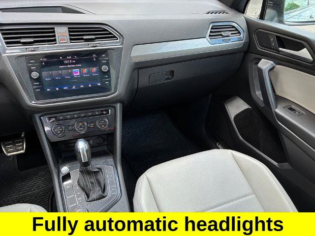 Used 2021 Volkswagen Tiguan SE R-Line w/ 3rd Row Seat Package AWD/4WD image 12