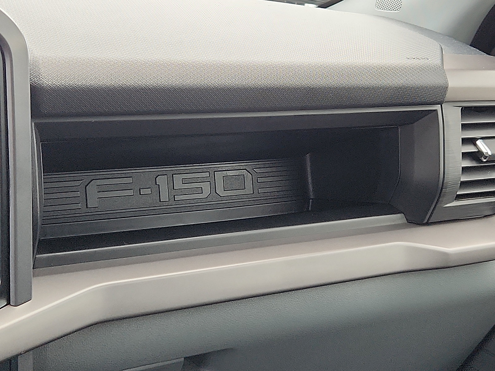 Certified 2025 Ford F150 Lightning XLT AWD/4WD image 25