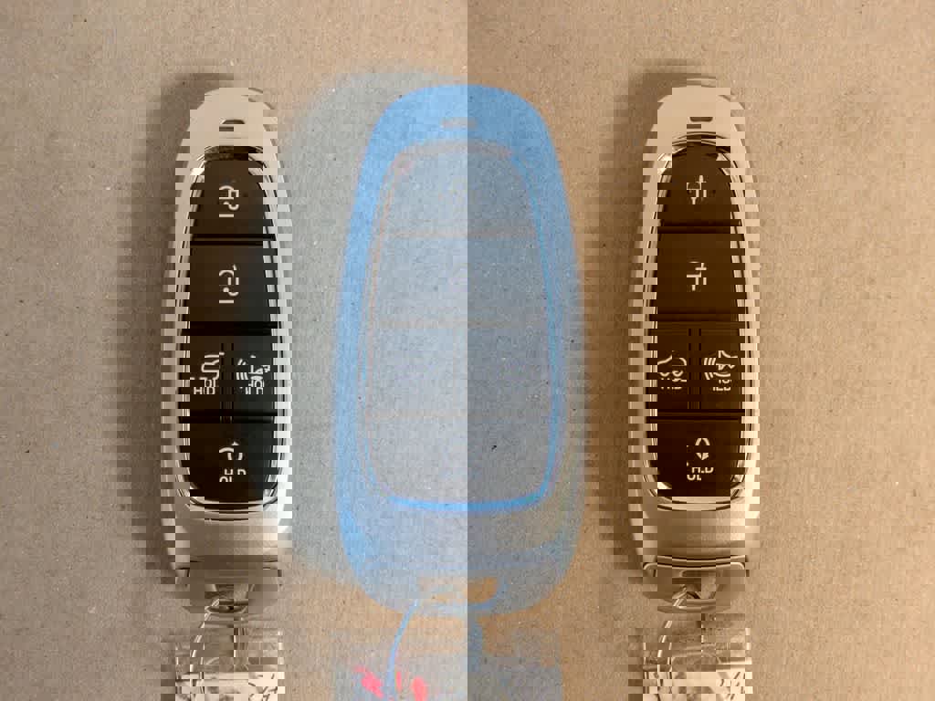 Used 2023 Hyundai Santa Fe SEL image 41