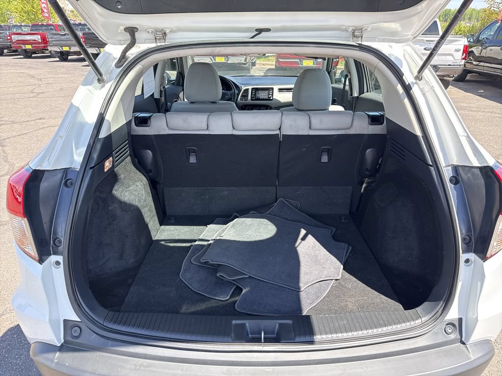Used 2022 Honda HR-V LX image 15
