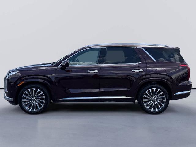 Used 2024 Hyundai Palisade Calligraphy AWD/4WD image 2