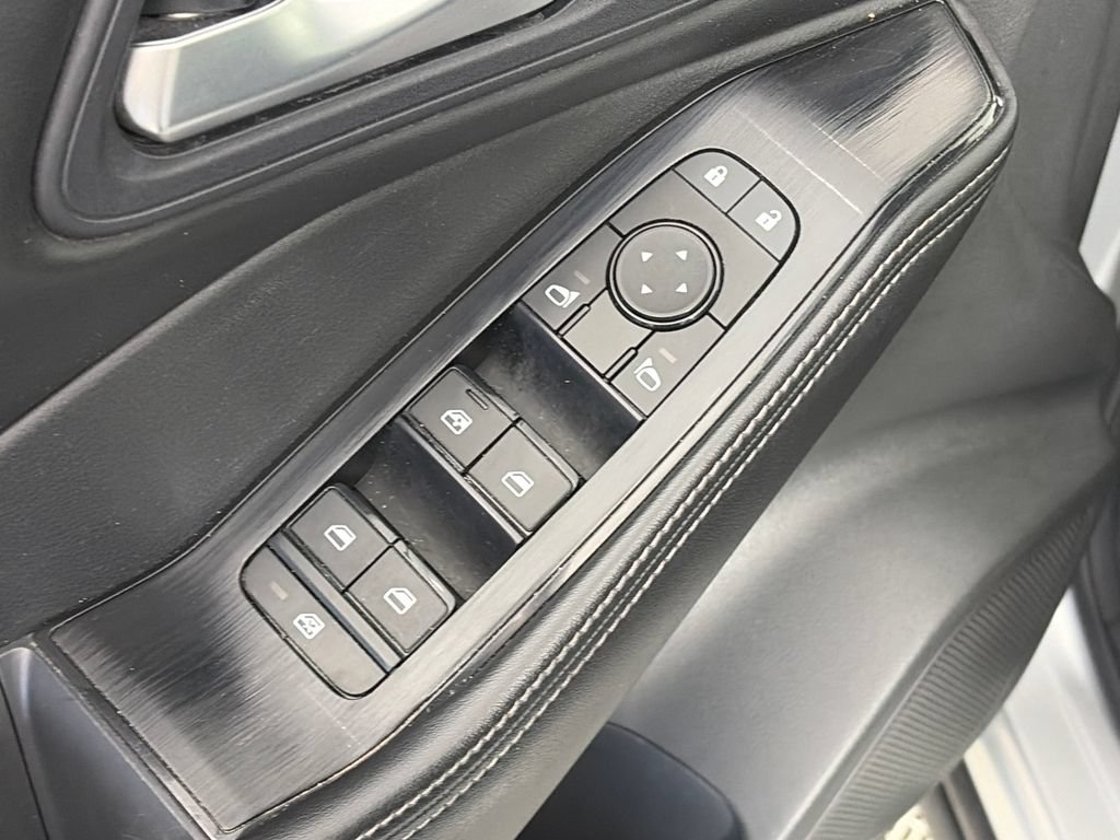 Used 2024 Nissan Rogue SV AWD/4WD image 24