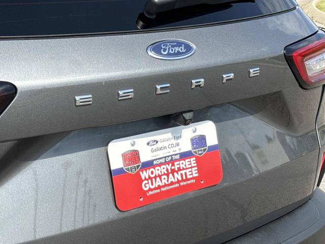 Certified 2025 Ford Escape ST-Line FWD image 10