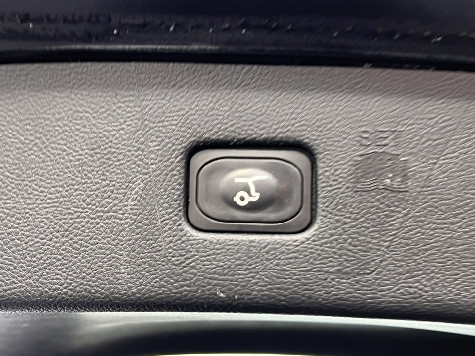 Certified 2022 Ford Edge SEL w/ Convenience Package image 38