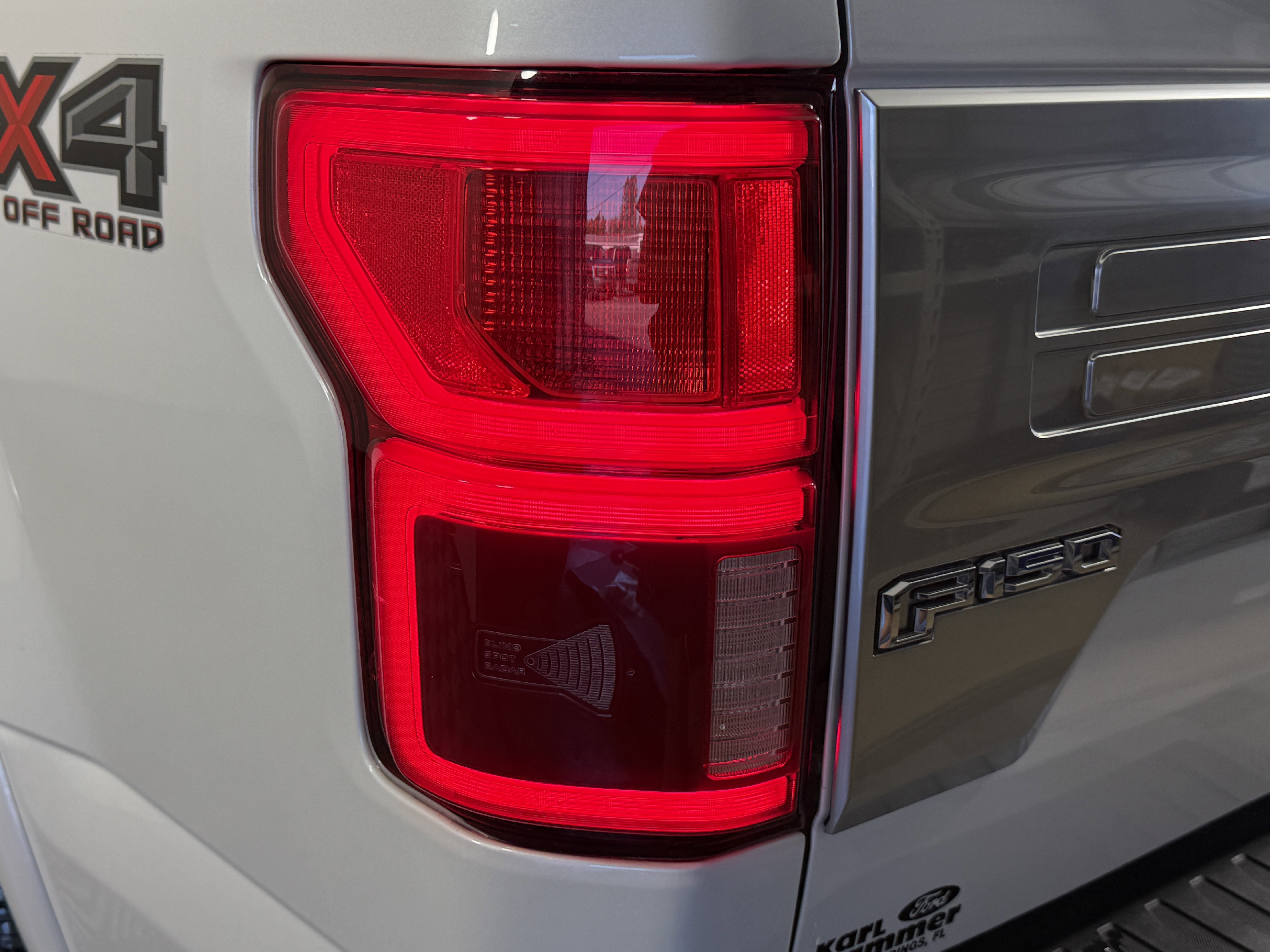 Certified 2019 Ford F150 King Ranch w/ Equipment Group 601A Luxury image 8