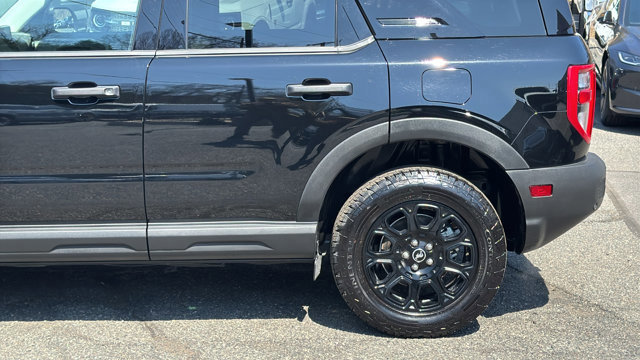 Certified 2025 Ford Bronco Sport Badlands AWD/4WD image 4