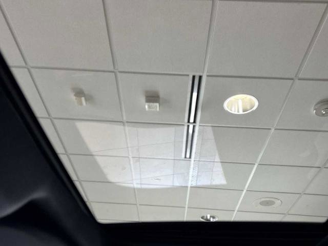 Certified 2022 Ford F150 Raptor w/ Equipment Group 801A High image 18