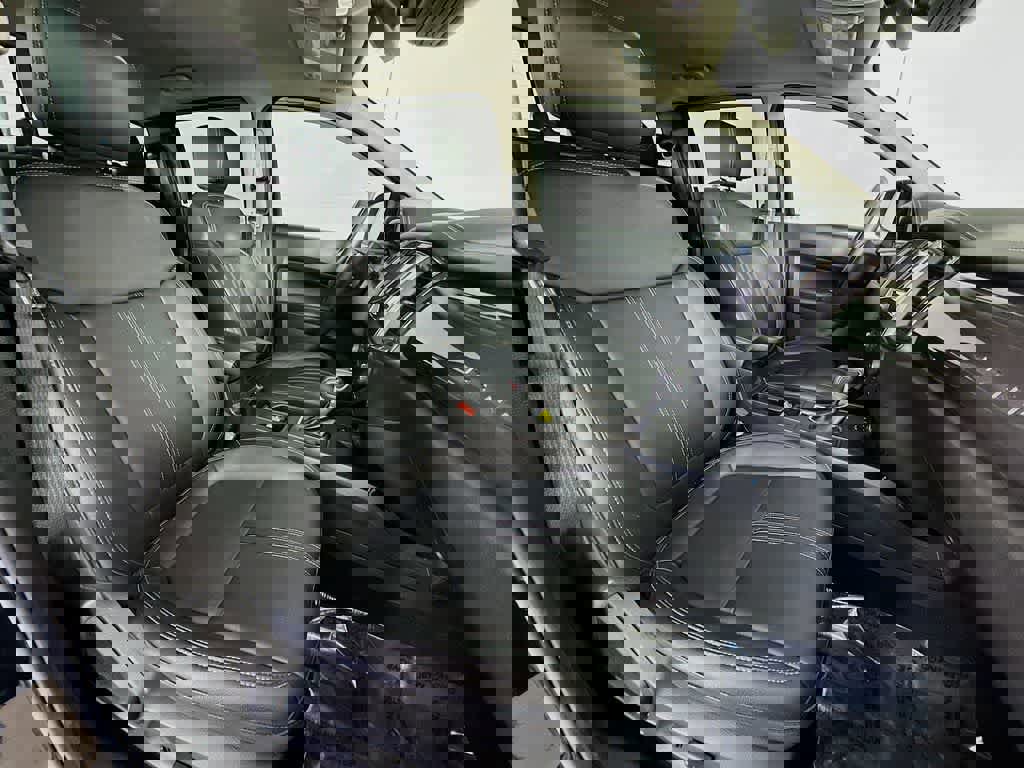 Certified 2020 Ford Ranger Lariat w/ Equipment Group 501A Mid image 17