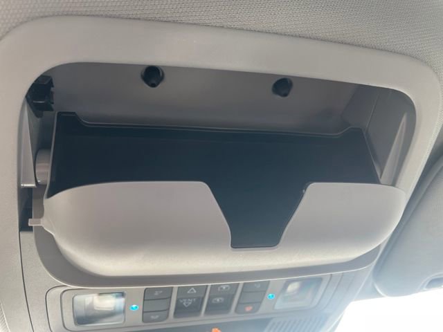 Certified 2023 Ford Explorer XLT w/ Equipment Group 202A image 29