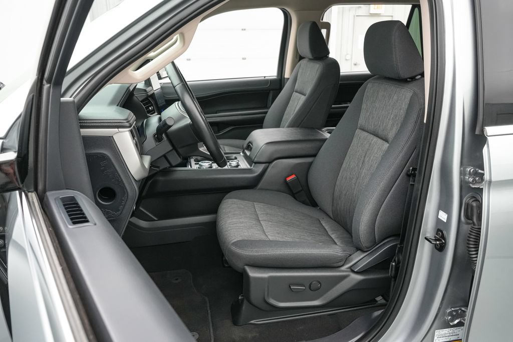 Certified 2024 Ford Expedition Max XLT AWD/4WD image 11